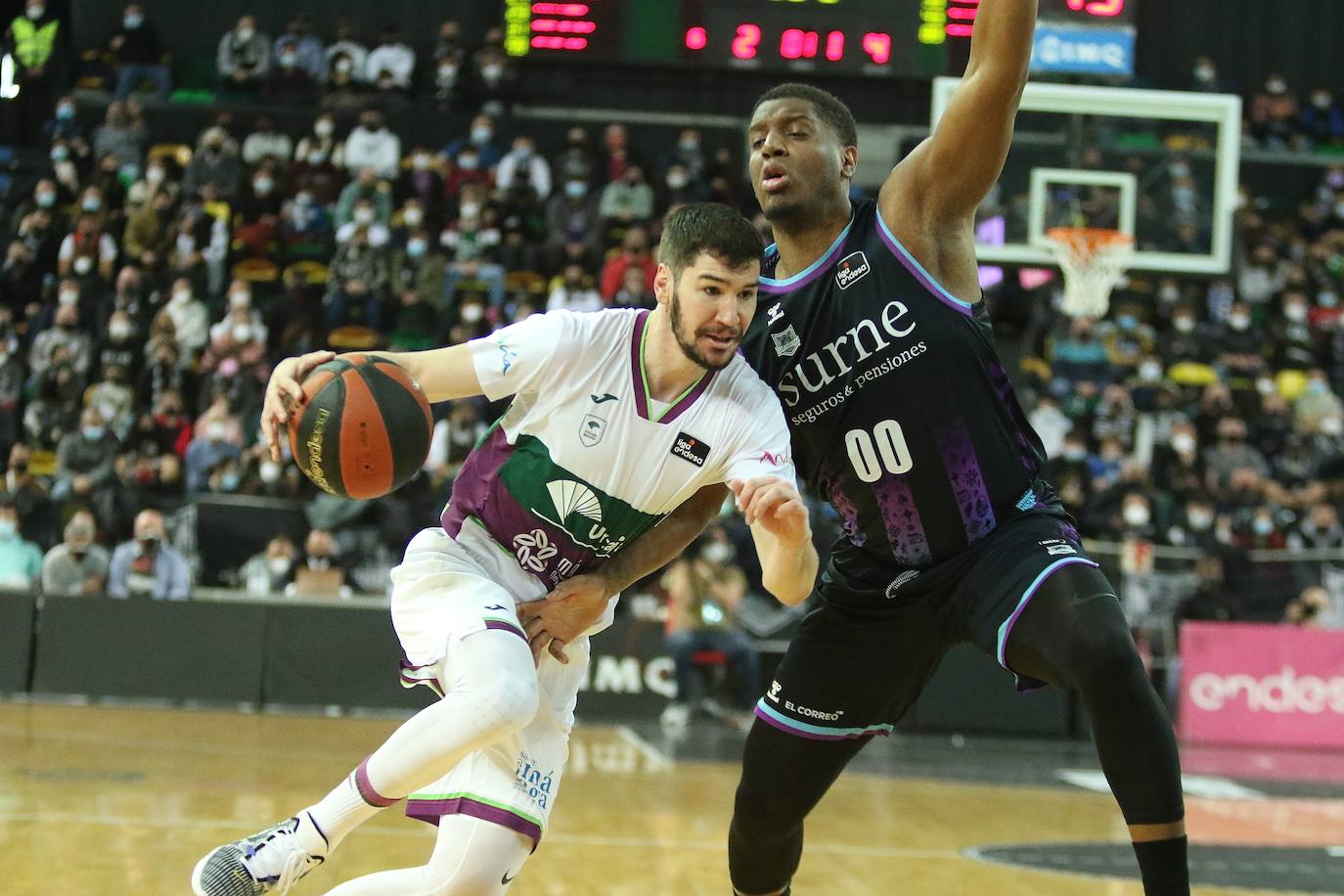 Fotos: El Unicaja cae ante el Surne Bilbao (83-77)