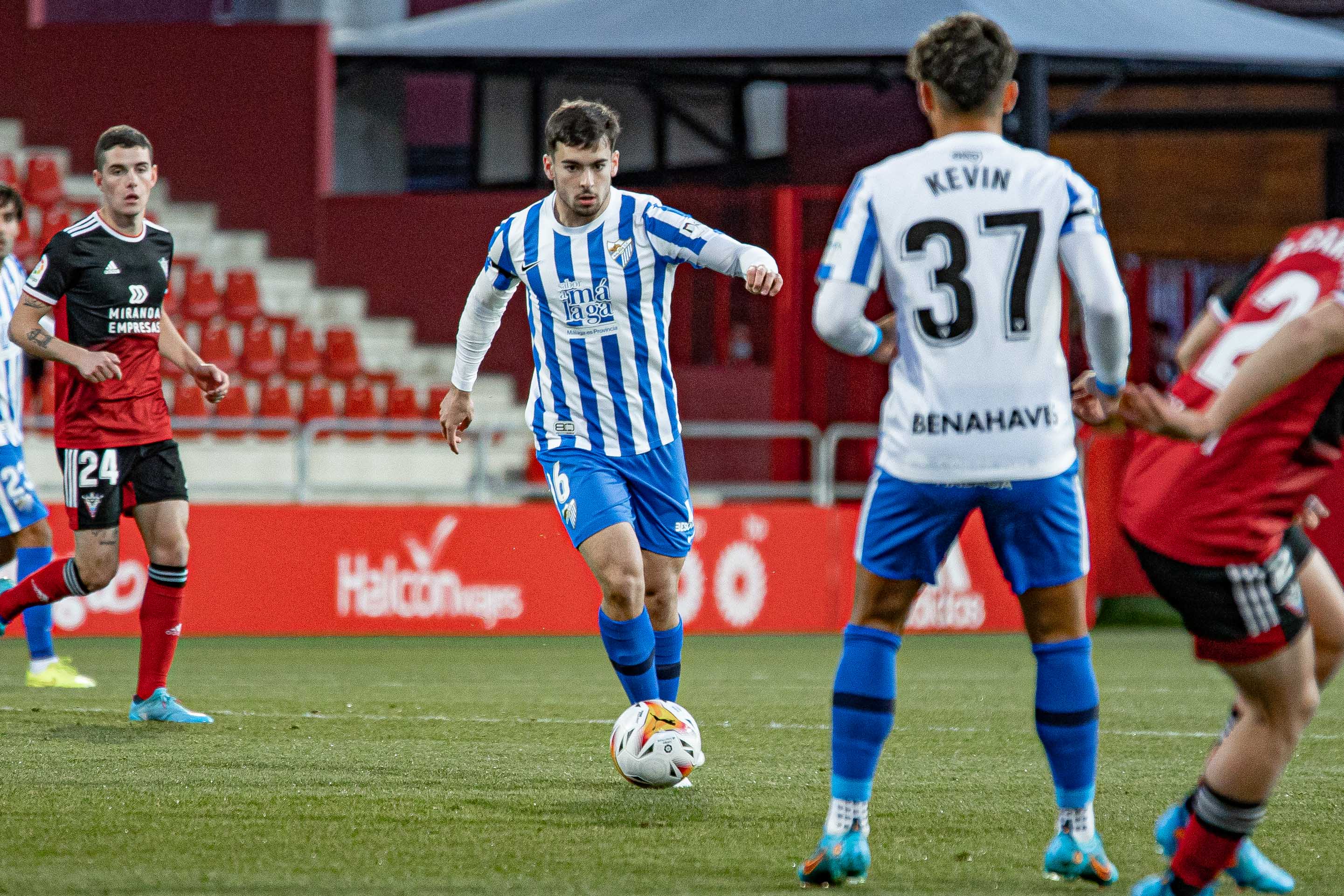 Fotos: Las imágenes de la derrota del Málaga ante el Mirandés