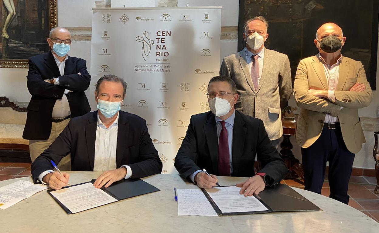 Los abonados de sillas de la Semana Santa de Málaga también pueden pagar sus localidades en cualquier oficina de Correos