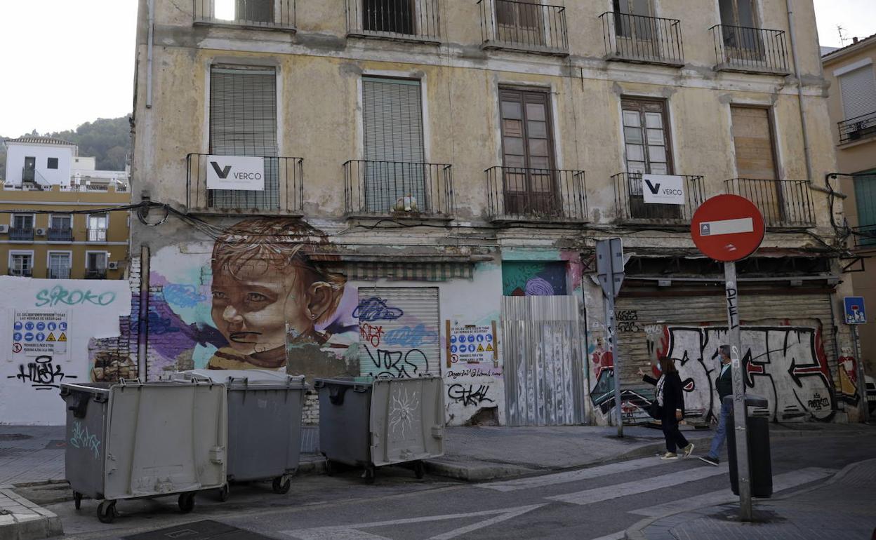 El acuerdo incluye los solares y edificios en ruinas entre las calles Lagunillas y Victoria. 