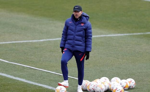 Simeone se la tenía guardada a Xavi