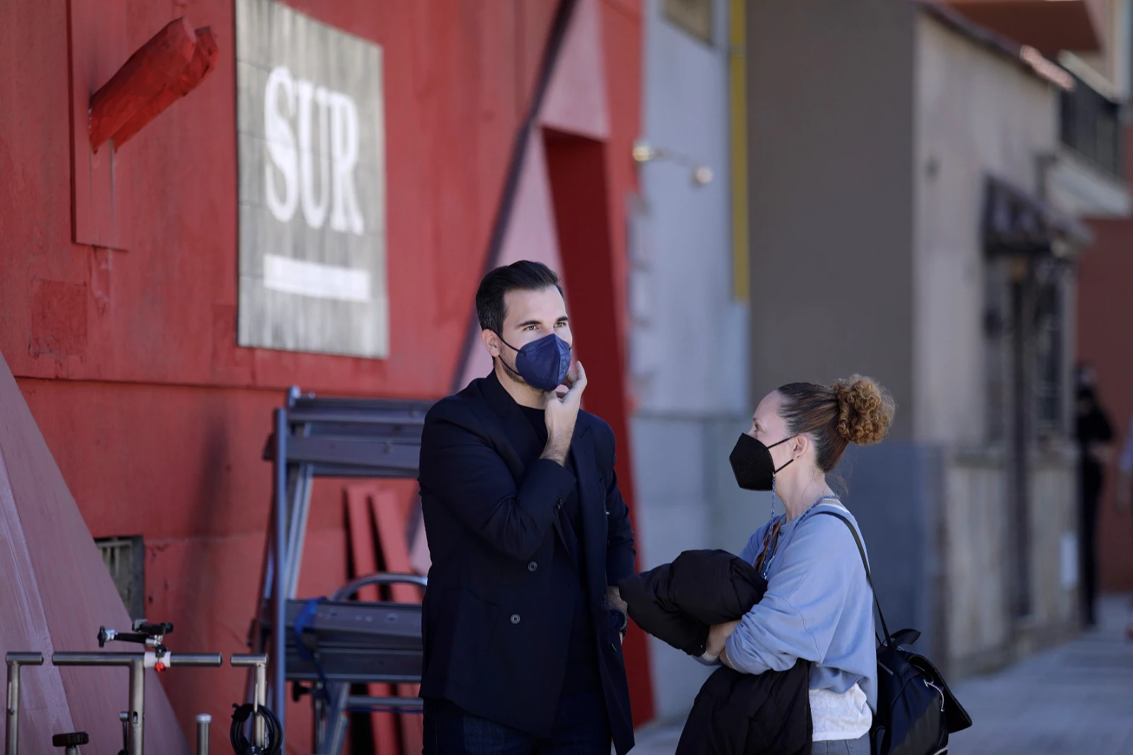 El 'thriller' convierte la antigua Casa Pedro en la redacción del periódico en el que trabajan Milena Smit y José Coronado