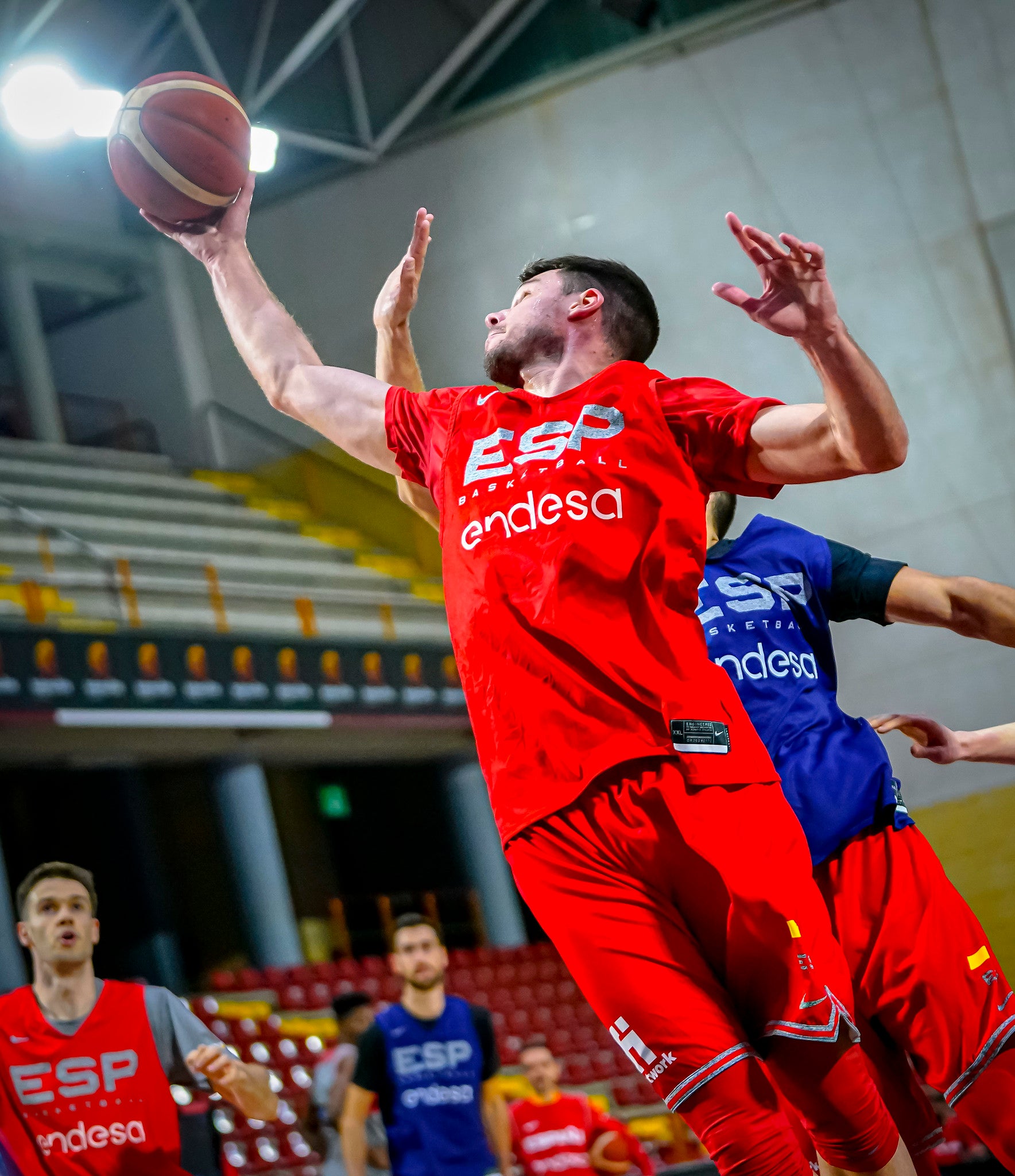 Alberto Díaz, durante el entrenamiento de España en Córdoba.