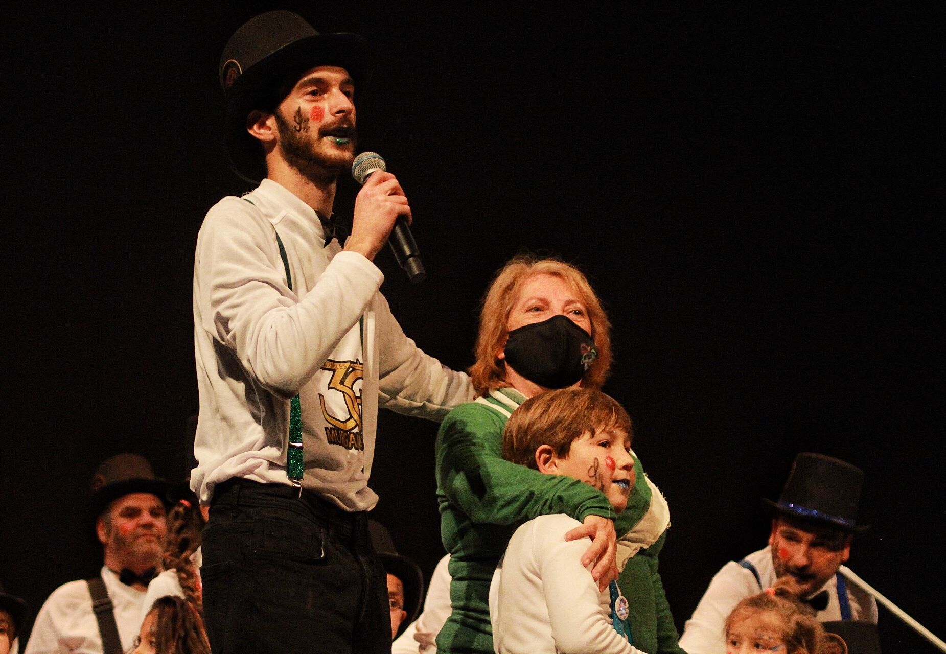 Grupos de la primera semifinal del COAC Málaga en el Teatro Cervantes