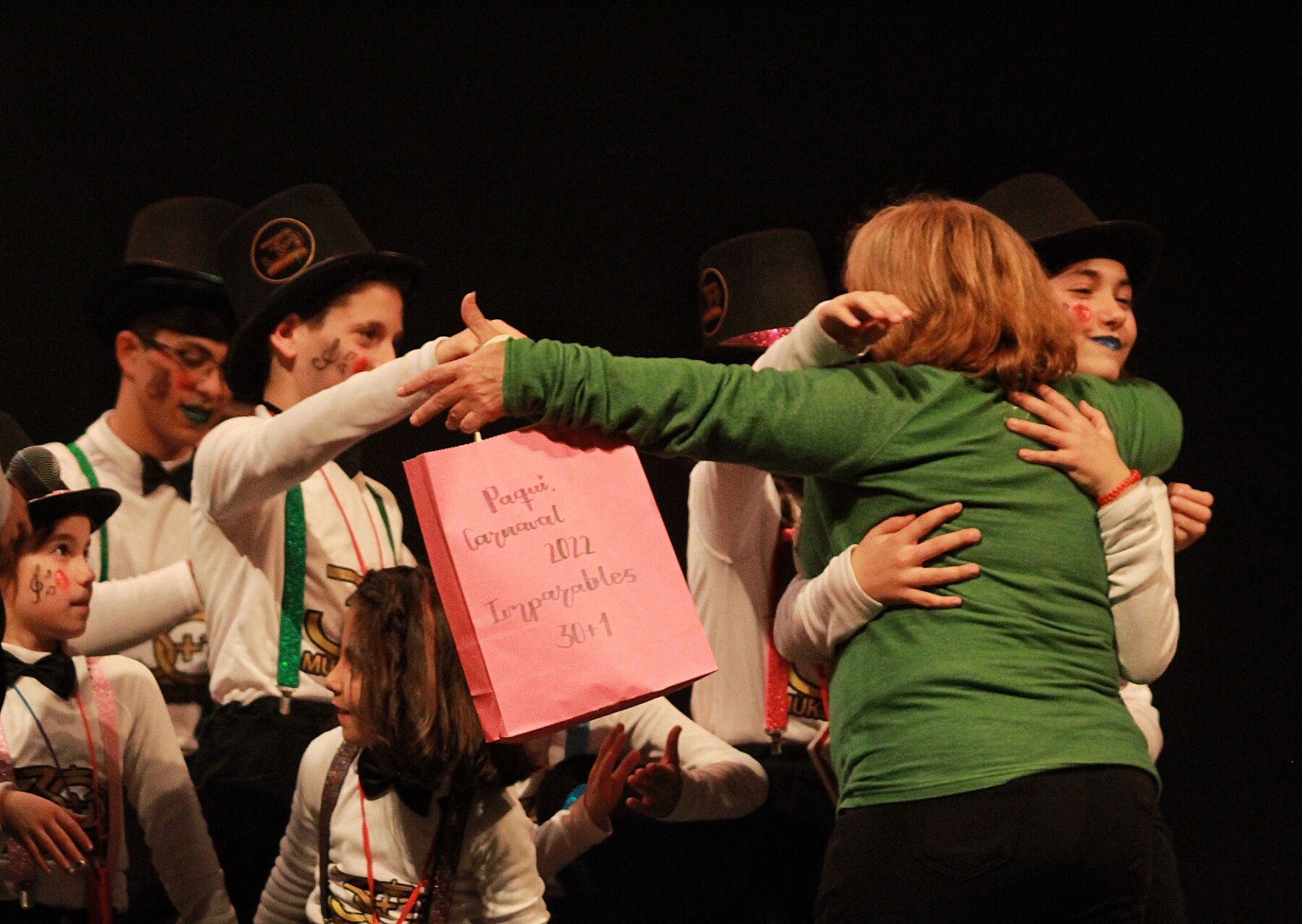 Grupos de la primera semifinal del COAC Málaga en el Teatro Cervantes