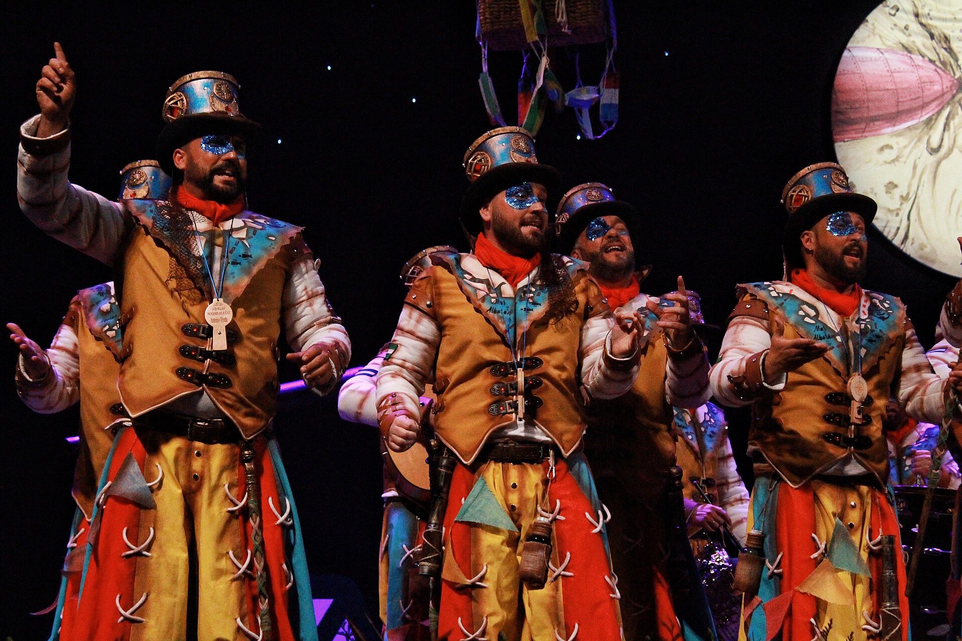Grupos de la primera semifinal del COAC Málaga en el Teatro Cervantes