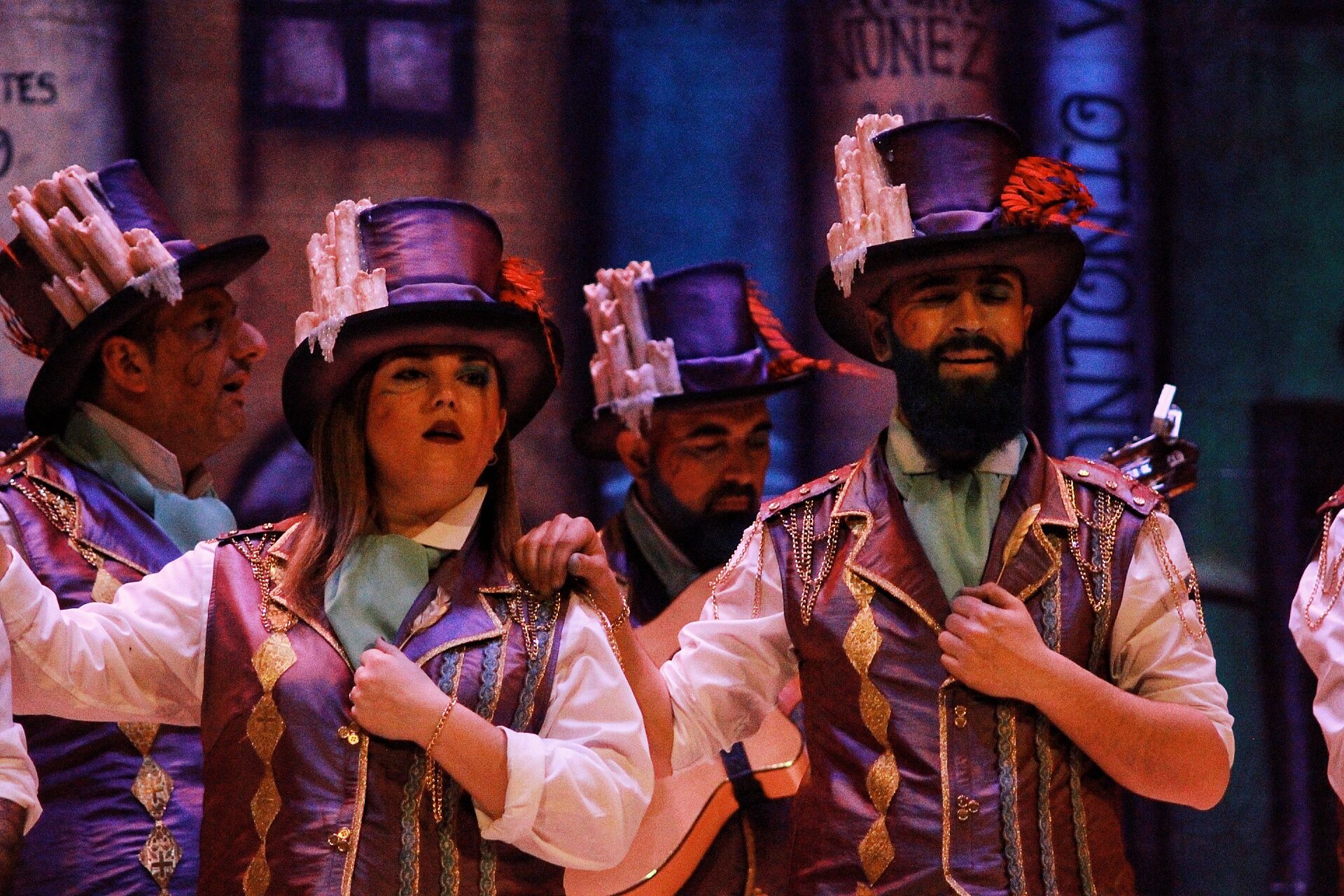 Grupos de la primera semifinal del COAC Málaga en el Teatro Cervantes