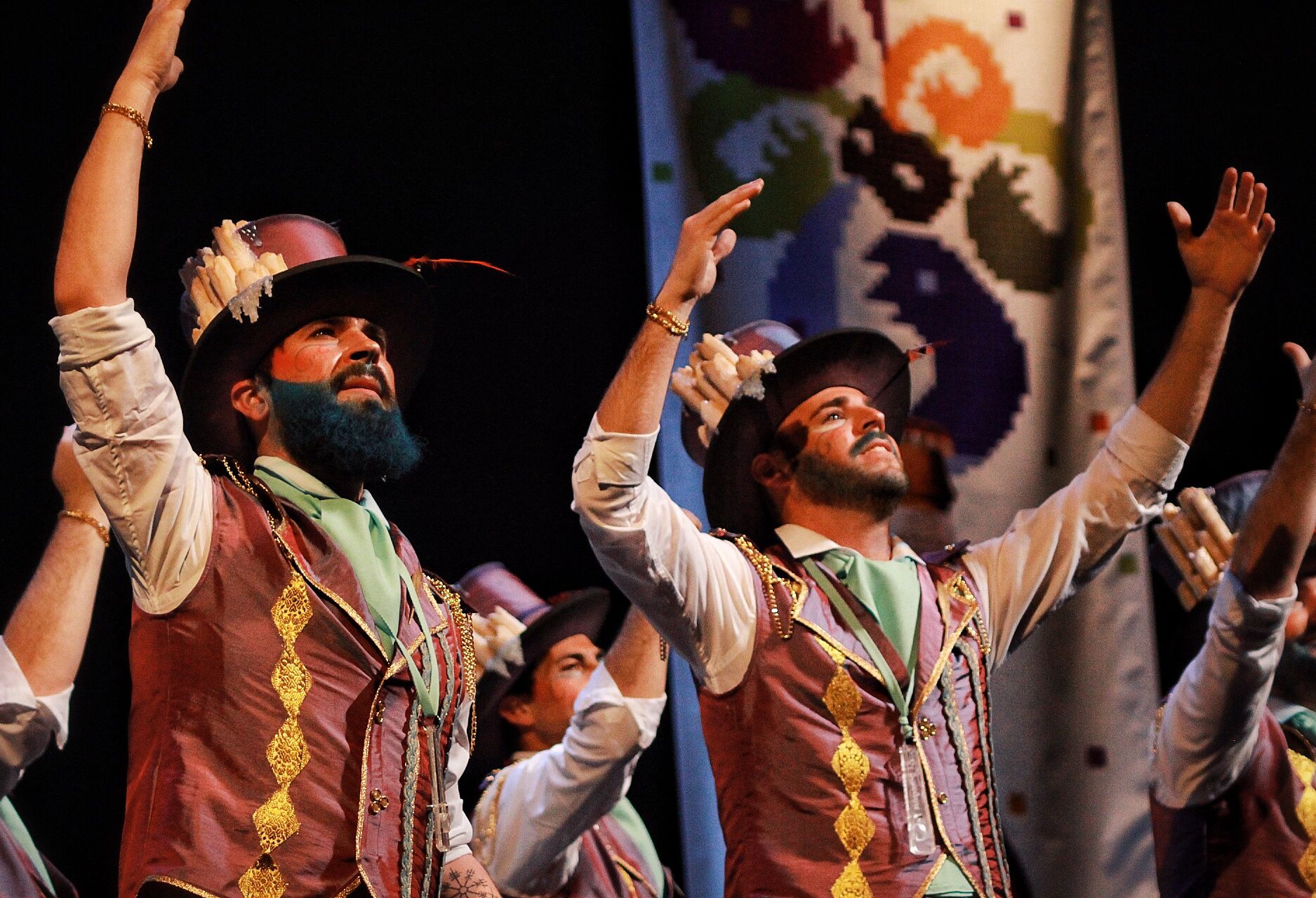 Grupos de la primera semifinal del COAC Málaga en el Teatro Cervantes