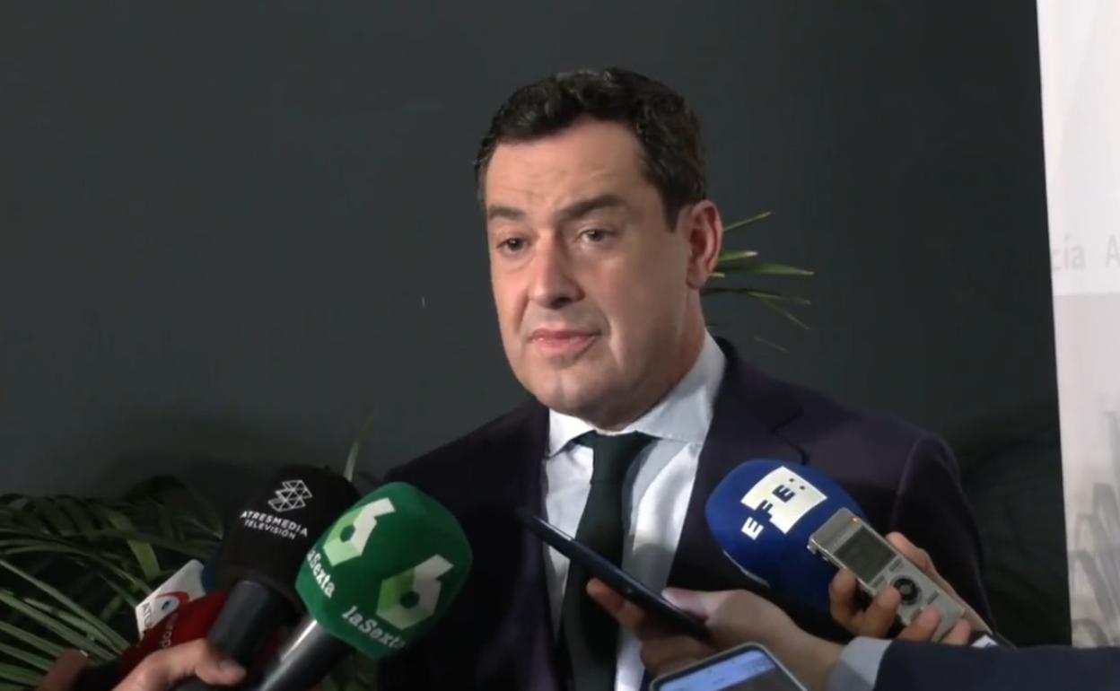 El presidente de la Junta, Juanma Moreno, este lunes en el Palacio de San Telmo.