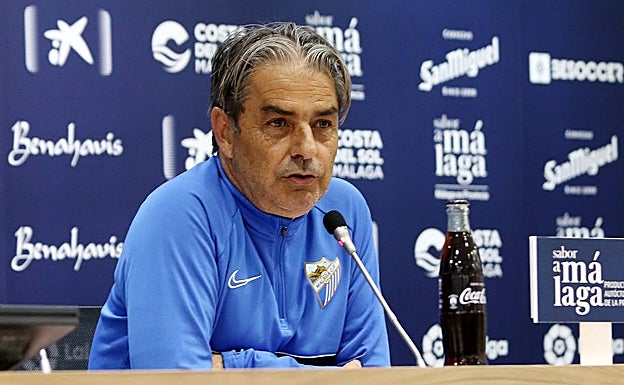 Natxo González, este sábado en la sala de prensa de La Rosaleda. 