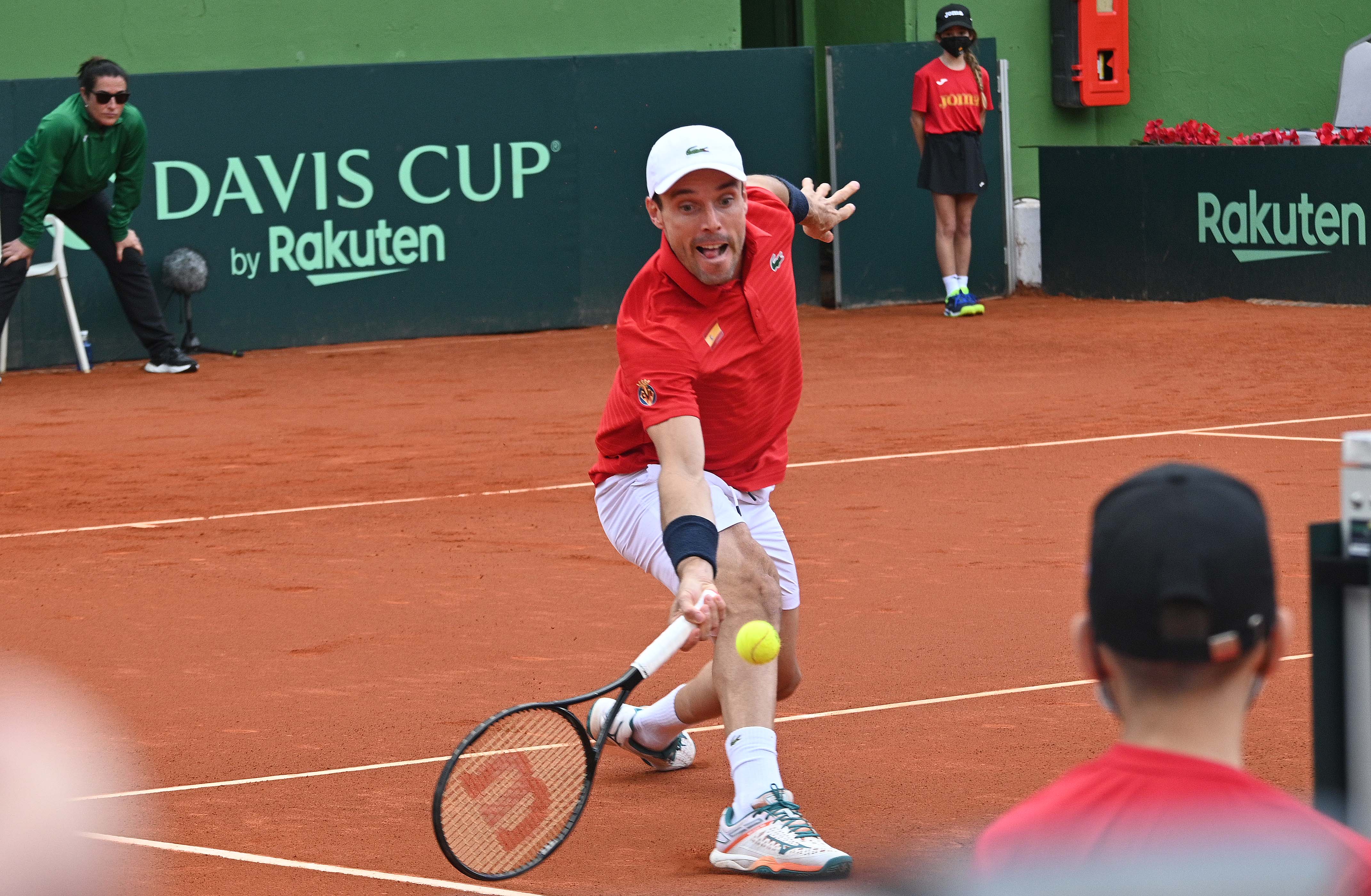 Un duelo entre España y Rumanía en la pista Manolo Santana