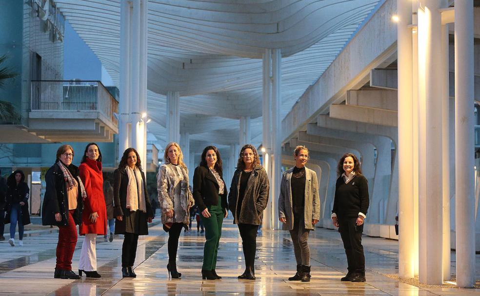 De izquierda a derecha: Carmen Casasola, María Dolores García, Eva Millán, Marisol Ferreira, Bernarda Márquez, María Teresa Verdugo, María Bravo y Elena Getino. 