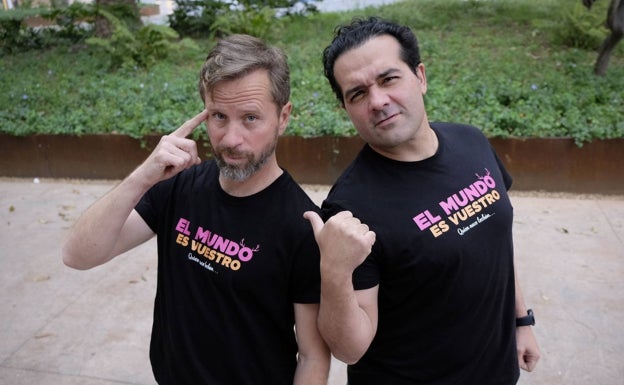 Alberto López y Alfonso Sánchez presentan la comedia 'El mundo es vuestro'. 