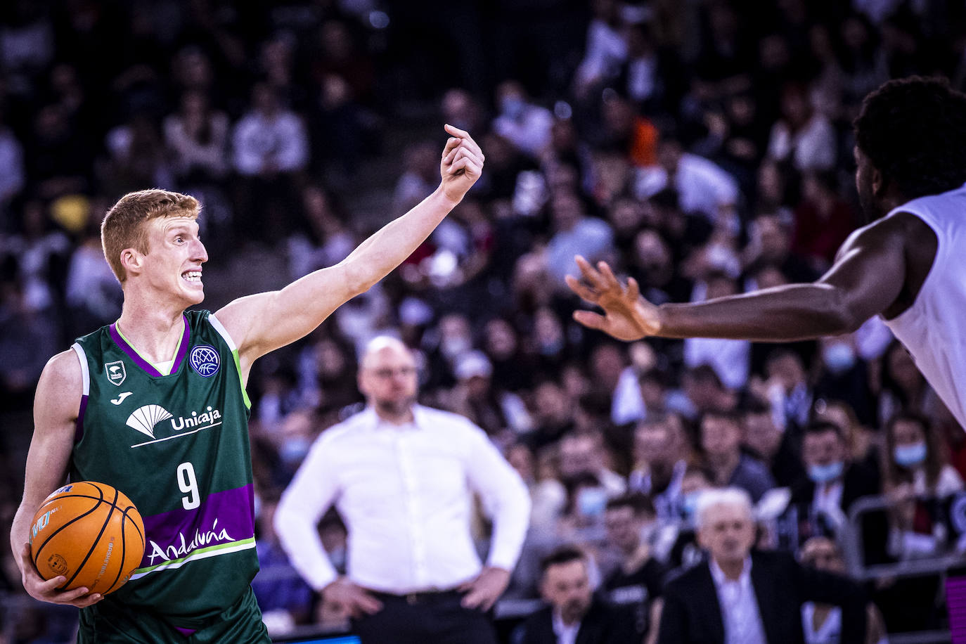 Fotos: Las mejores imágenes de la victoria del Unicaja en la cancha del Cluj (70-86)