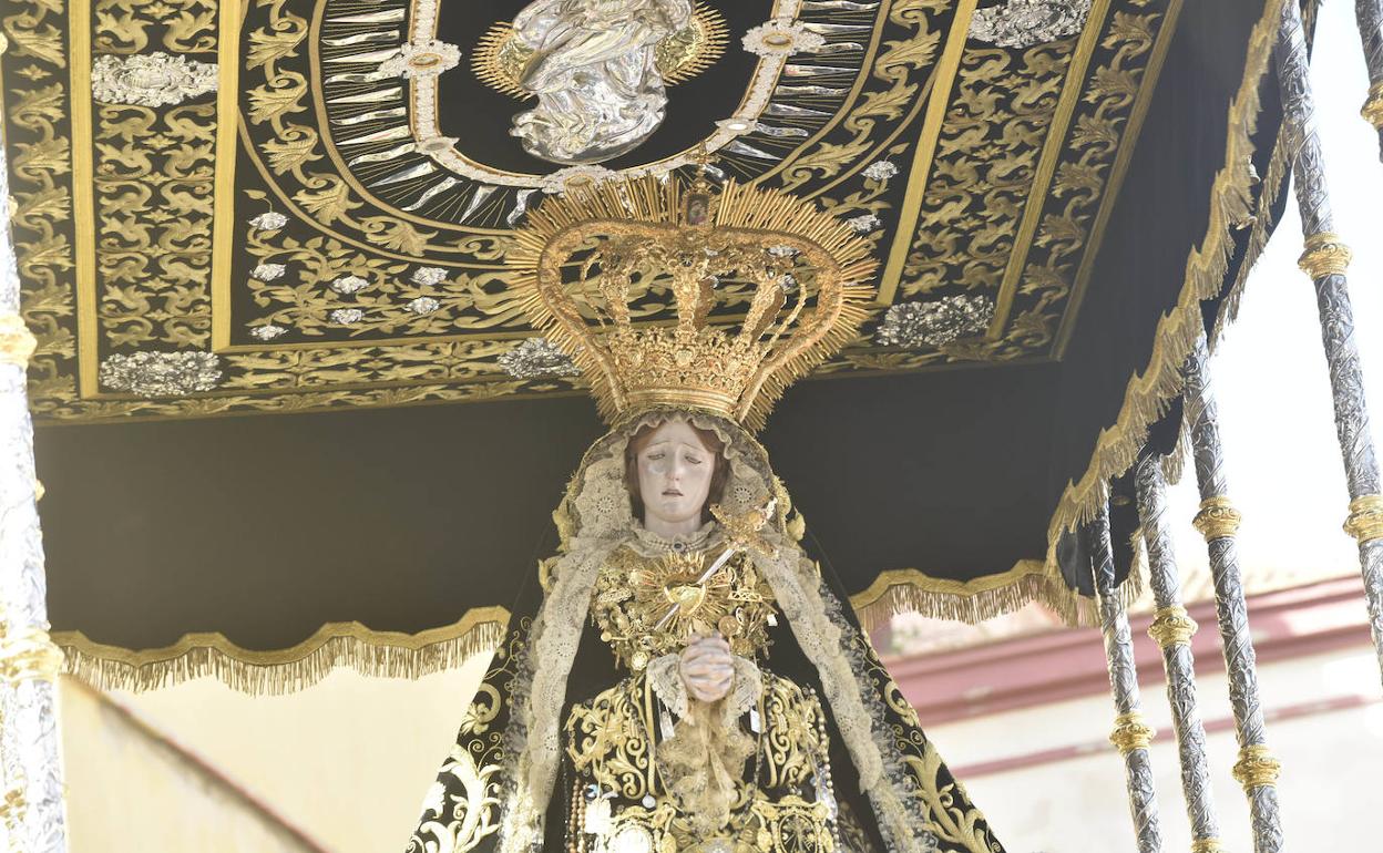 Nuestra Señora de los Dolores Coronada. 