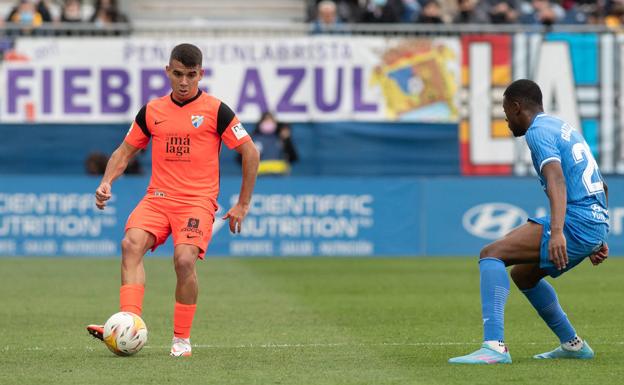 Víctor Gómez tira de picaresca y cumplirá sanción mientras juega con la sub-21