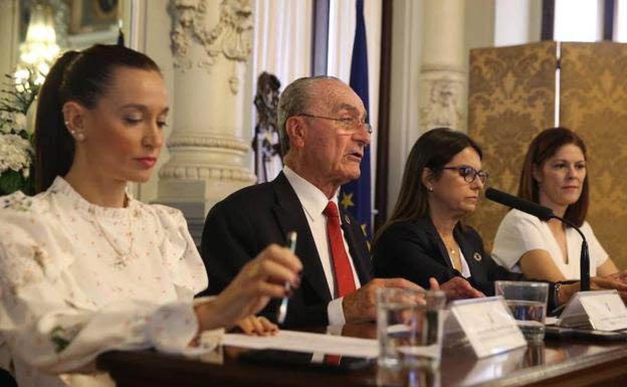 Pérez de Siles, De la Torre, Carillo y Losada (Ciudadanos).