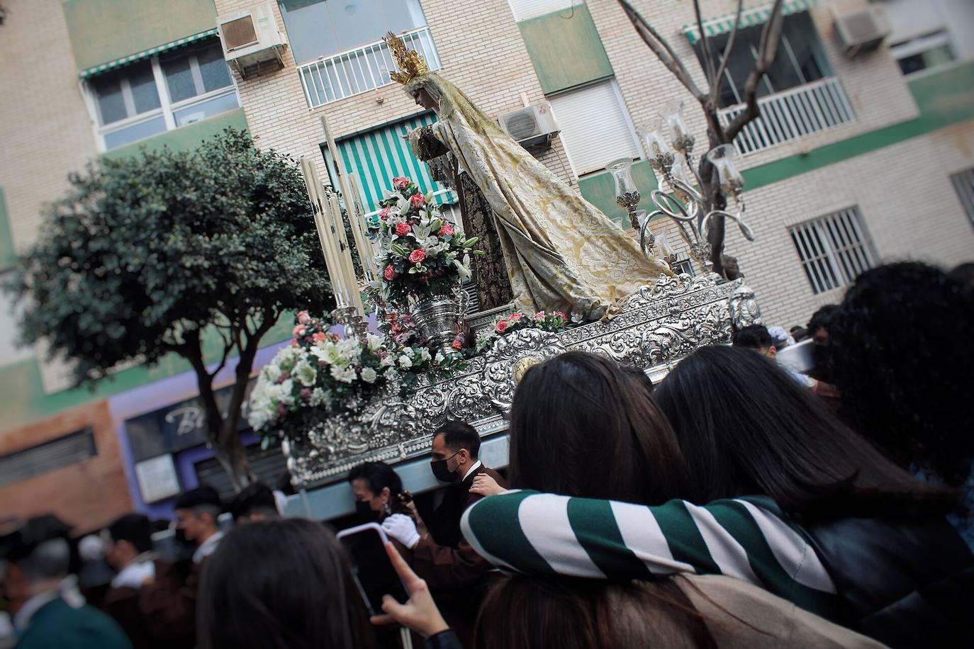 Lágrimas del Carmen y Nuestra Señora del Sol desfilaron por sus barrios