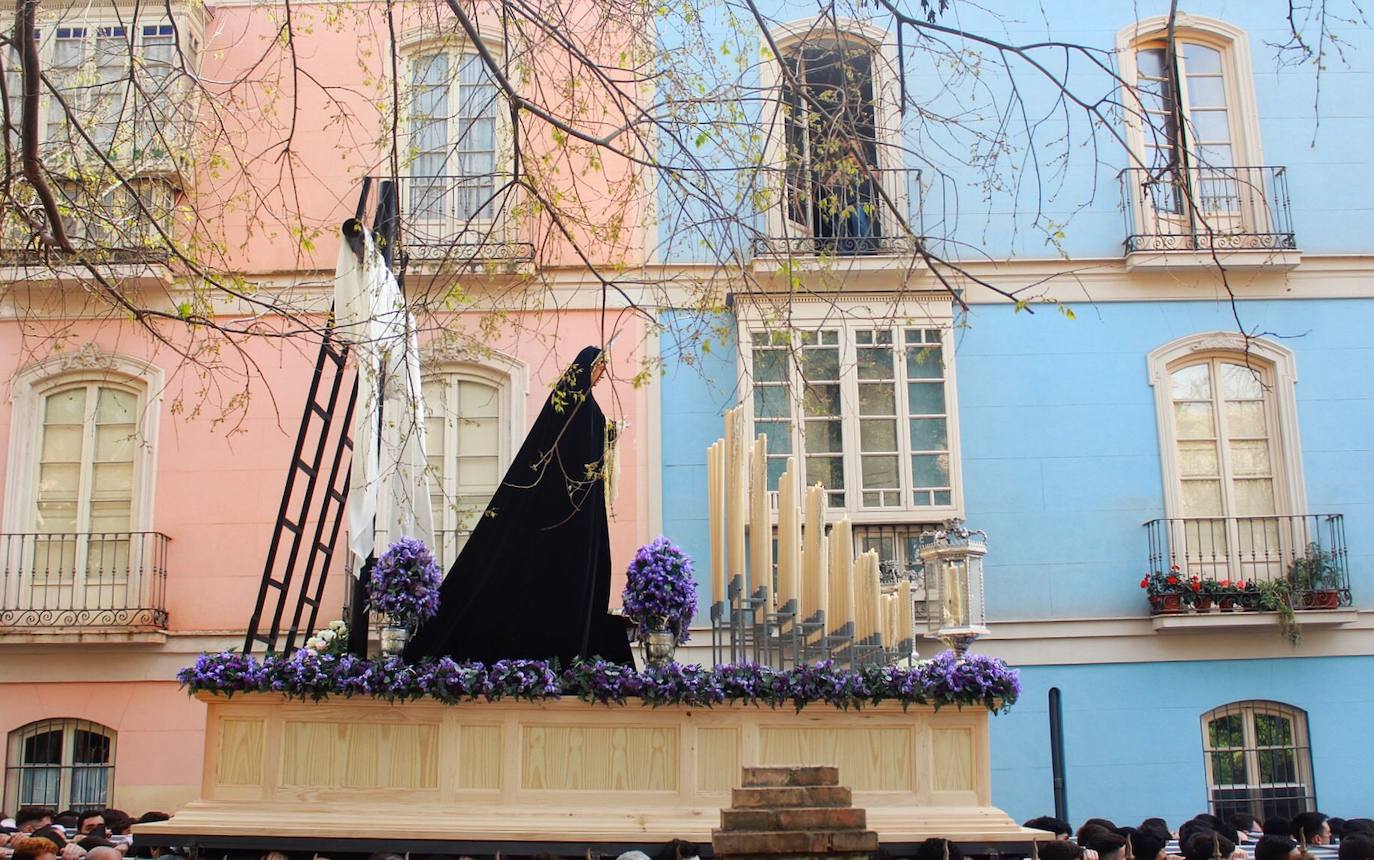 Lágrimas del Carmen y Nuestra Señora del Sol desfilaron por sus barrios