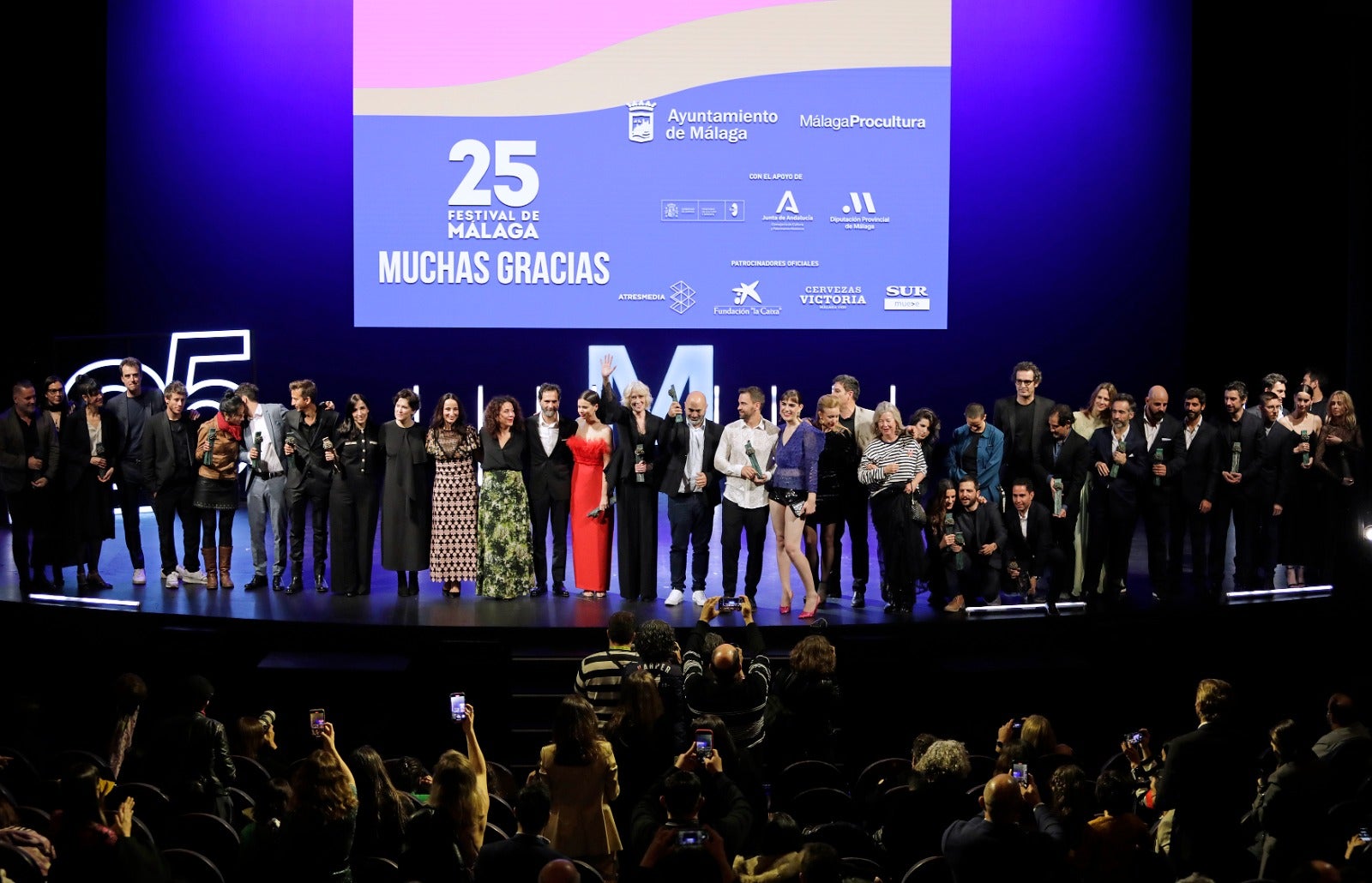 Todas las fotos de la jornada: ruedas de prensa, pases de películas, presentaciones y la gran gala del Teatro Cervantes