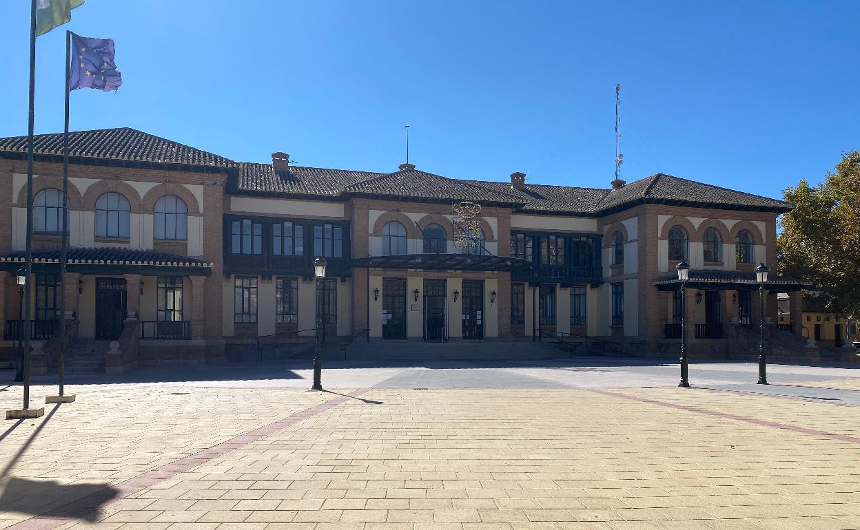 Ayuntamiento de Campillos.