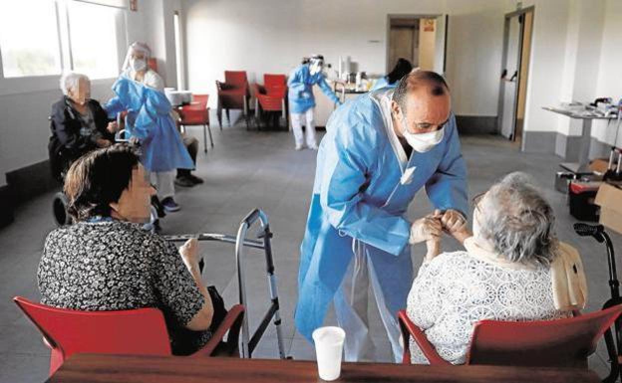 Coronavirus: Andalucía sube su tasa covid hasta 319,5 y registra 23 muertos desde el viernes