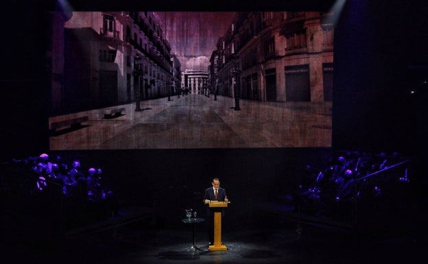 Imagen del escenario del Cervantes durante el pregón. 