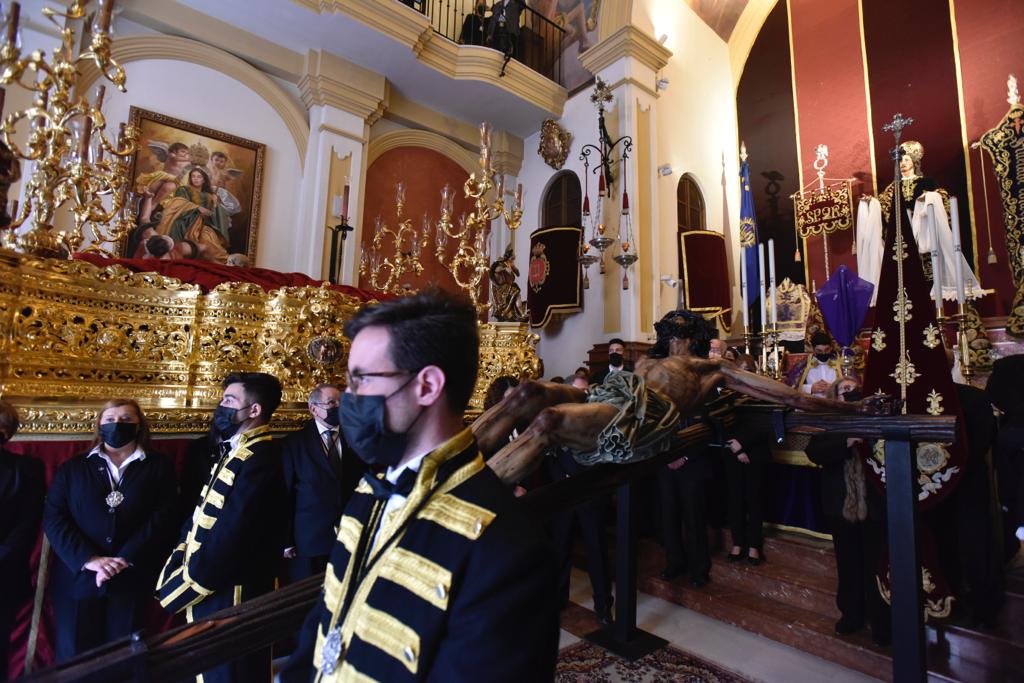 Entronización de las penas este domingo 3 de abril