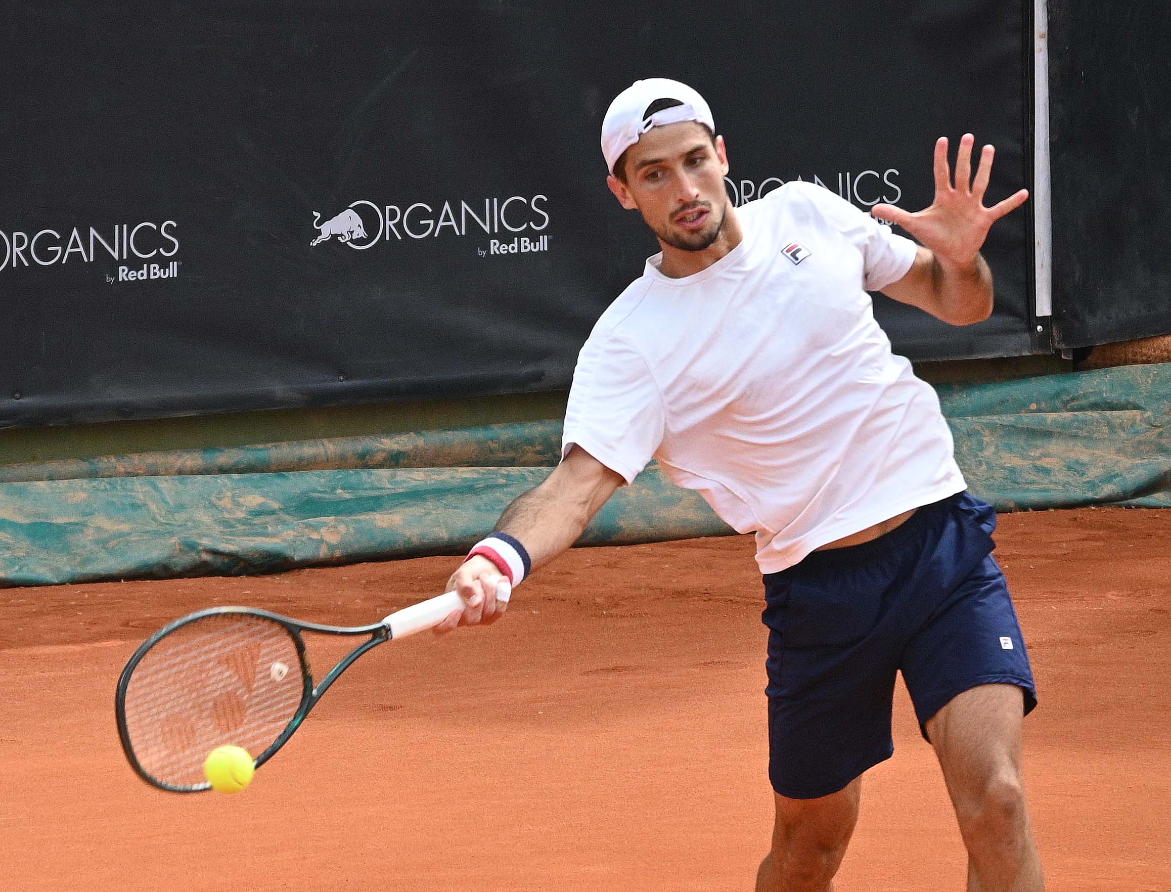 Munar se desquita al fin. A la cuarta oportunidad el tenista balear vence en una final en Puente Romano, mientras que la egipcia Sherif gana sin ceder un solo set en el primer WTA 125