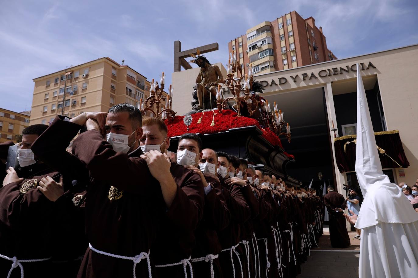 Titulares de Humildad y Paciencia. 