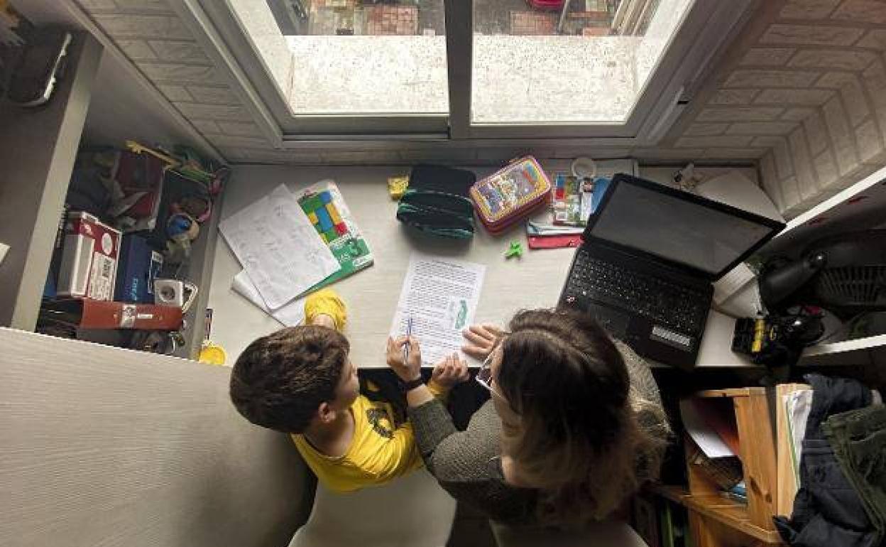 Renta 2021-22: Ventajas de incluir a un hijo mayor de 18 años en la declaración