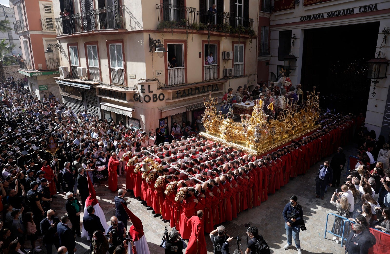 Las mejores imágenes de las cofradías del Jueves Santo 2022 en Málaga