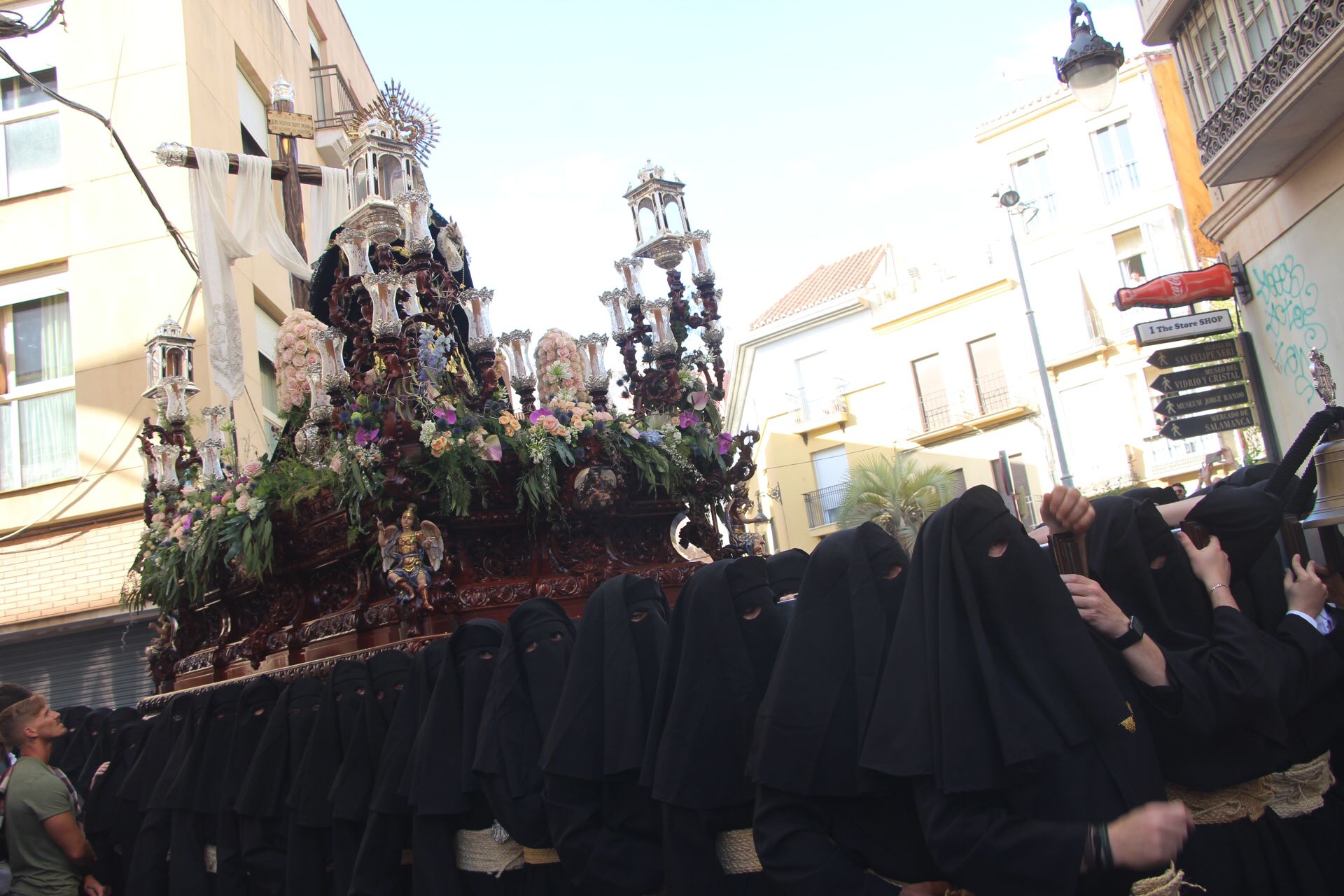 Las mejores imágenes de las cofradías del Jueves Santo 2022 en Málaga