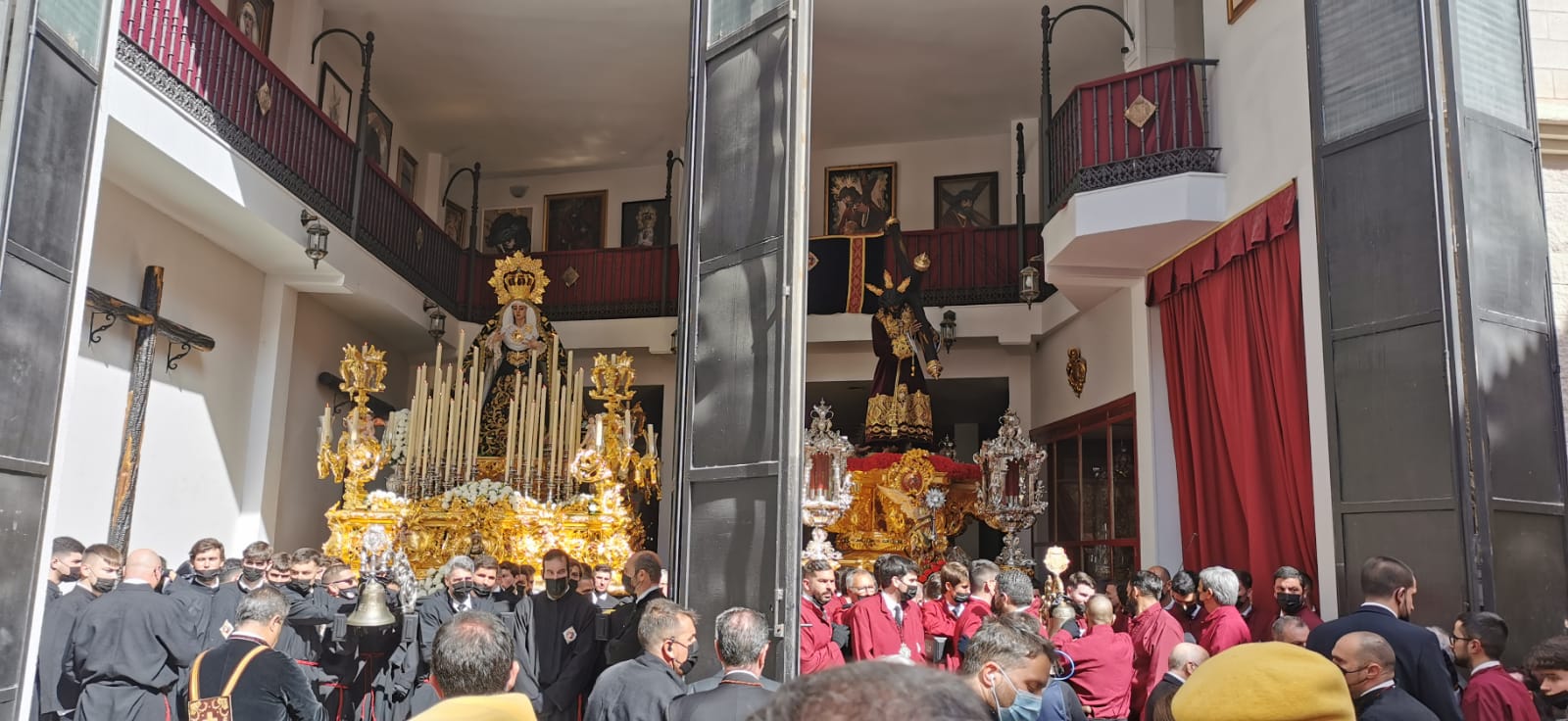 Las mejores imágenes de las cofradías del Jueves Santo 2022 en Málaga