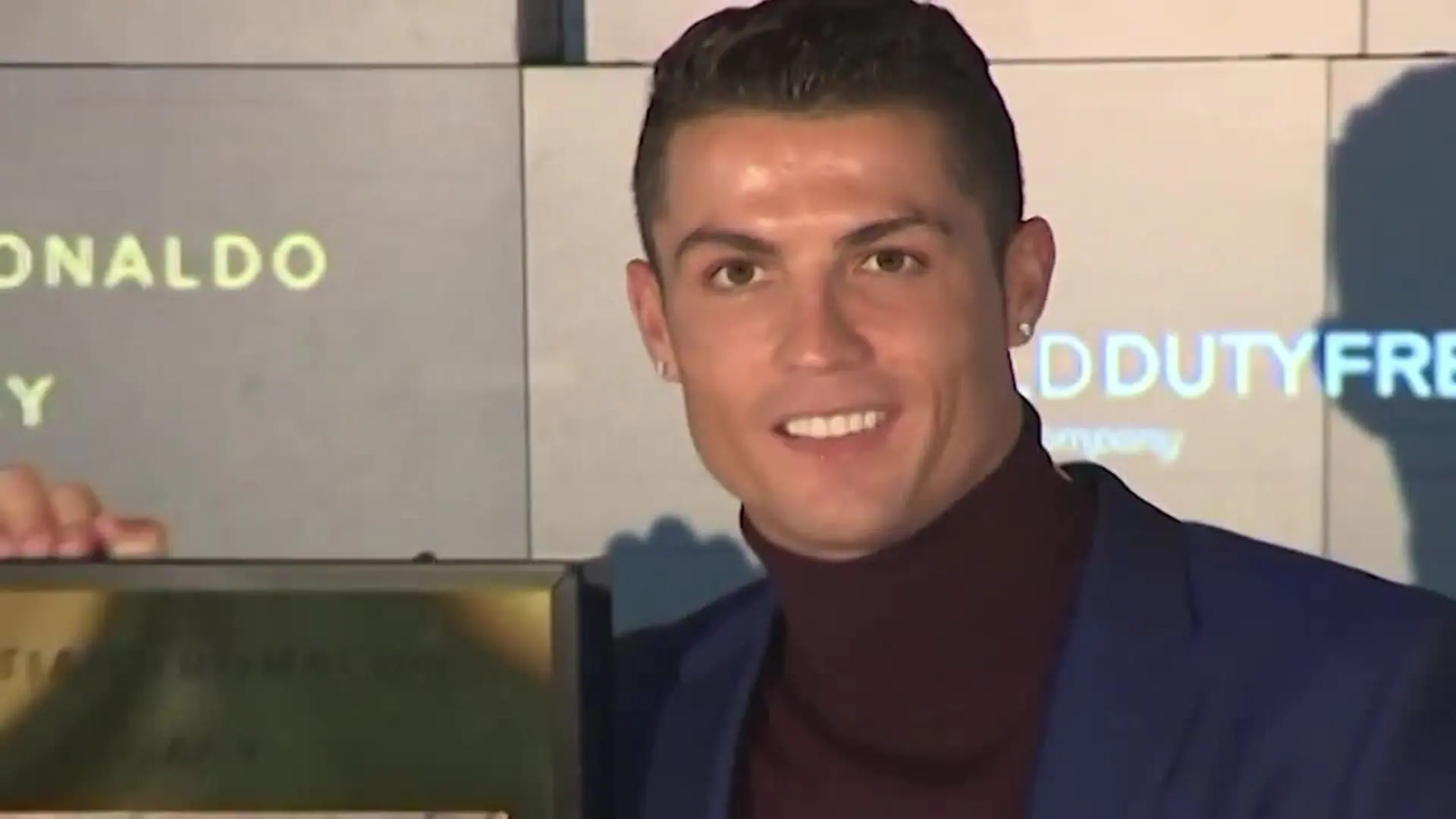 Cristiano Ronaldo reaparece y da las gracias a Anfield tras la muerte de su bebé