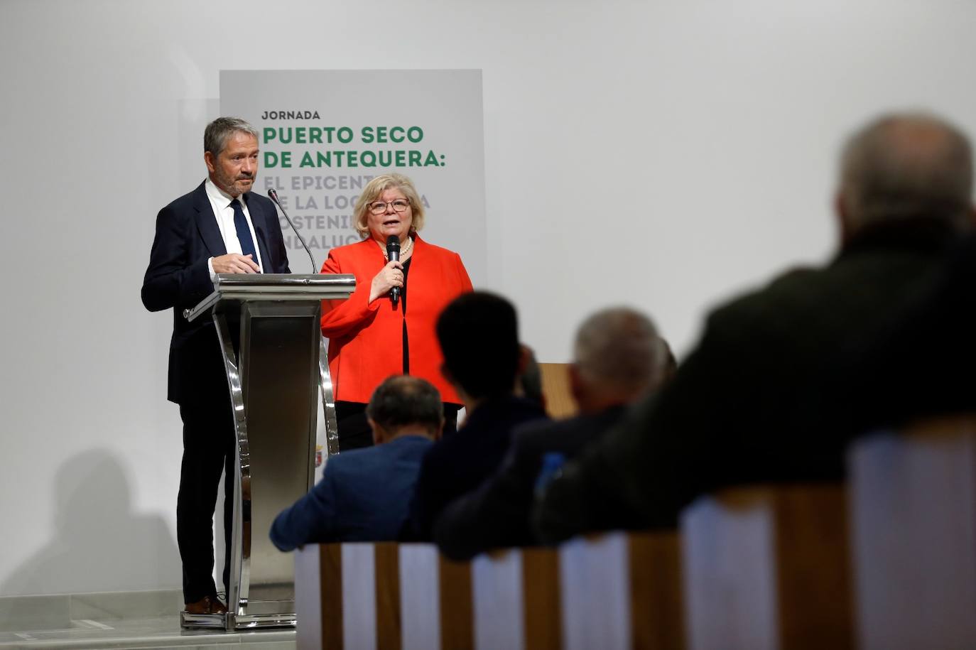 El acto ha sido organizado por SUR, el Puerto Seco y los puertos de Algeciras y Málaga en colaboración con la Junta de Andalucía y el Ayuntamiento de Antequera.