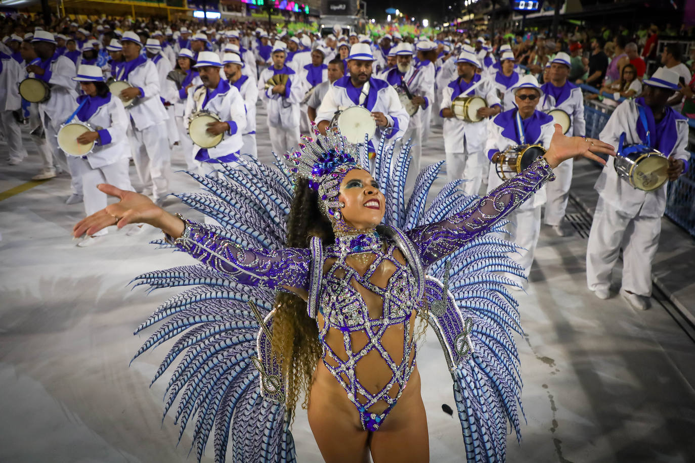 El Carnaval vuelve a Río de Janeiro tras dos años sin celebrarse por el covid