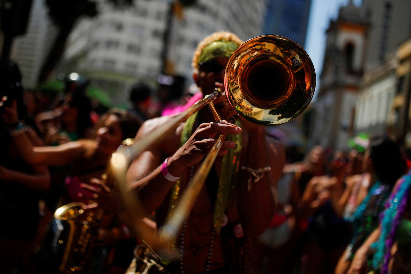 El Carnaval vuelve a Río de Janeiro tras dos años sin celebrarse por el covid