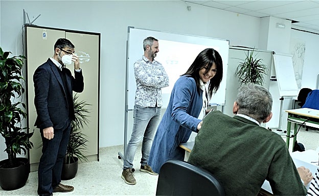 La concejala de Formación y Empleo, María de la Paz Couto, en el curso. 
