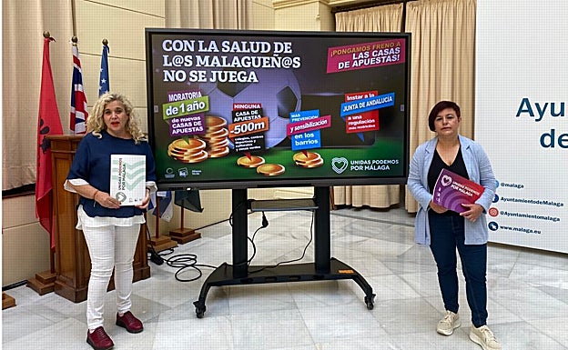 Las concejalas de Unidas Podemos, Remedios Ramos y Paqui Macías.