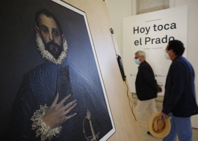 Imagen secundaria 1 - Varios momentos y detalles de la exposición 'Hoy toca el Prado'. 