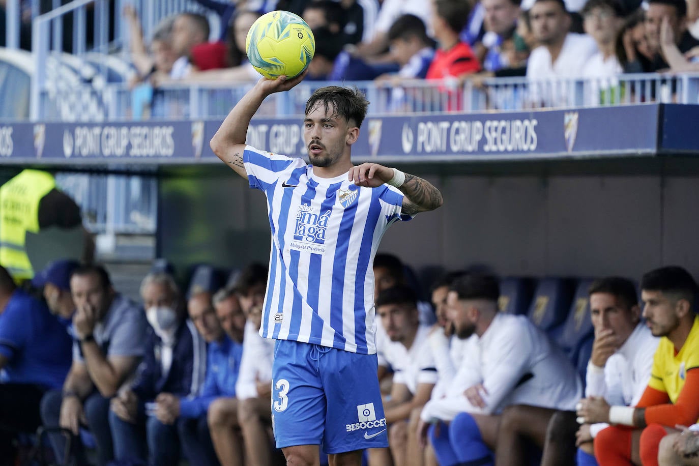 Hubo ambiente de excepción, con 21.834 espectadores en La Rosaleda 