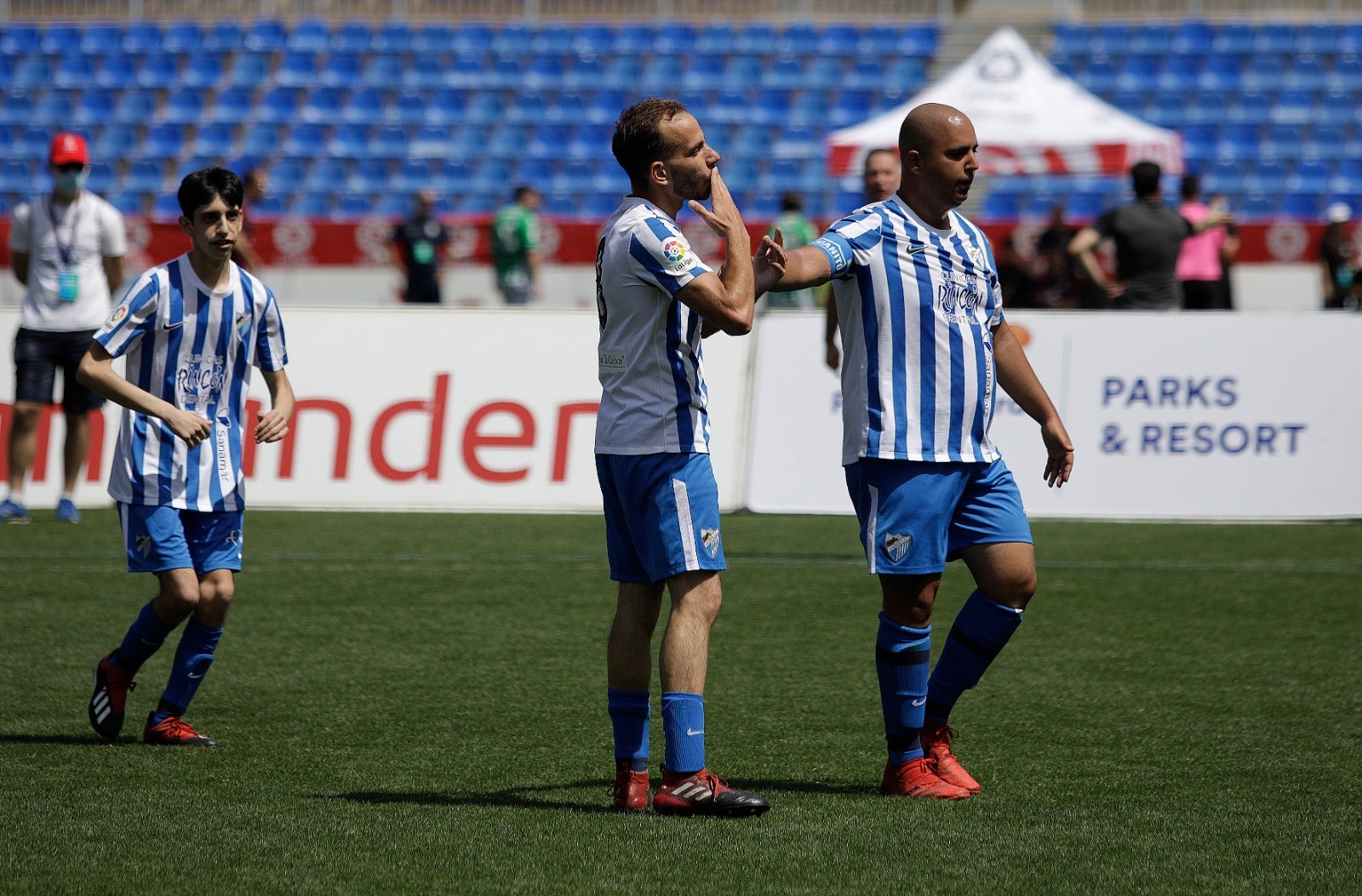 El acceso será gratuito al estadio malaguista durante los 27 partidos previstos este fin de semana 