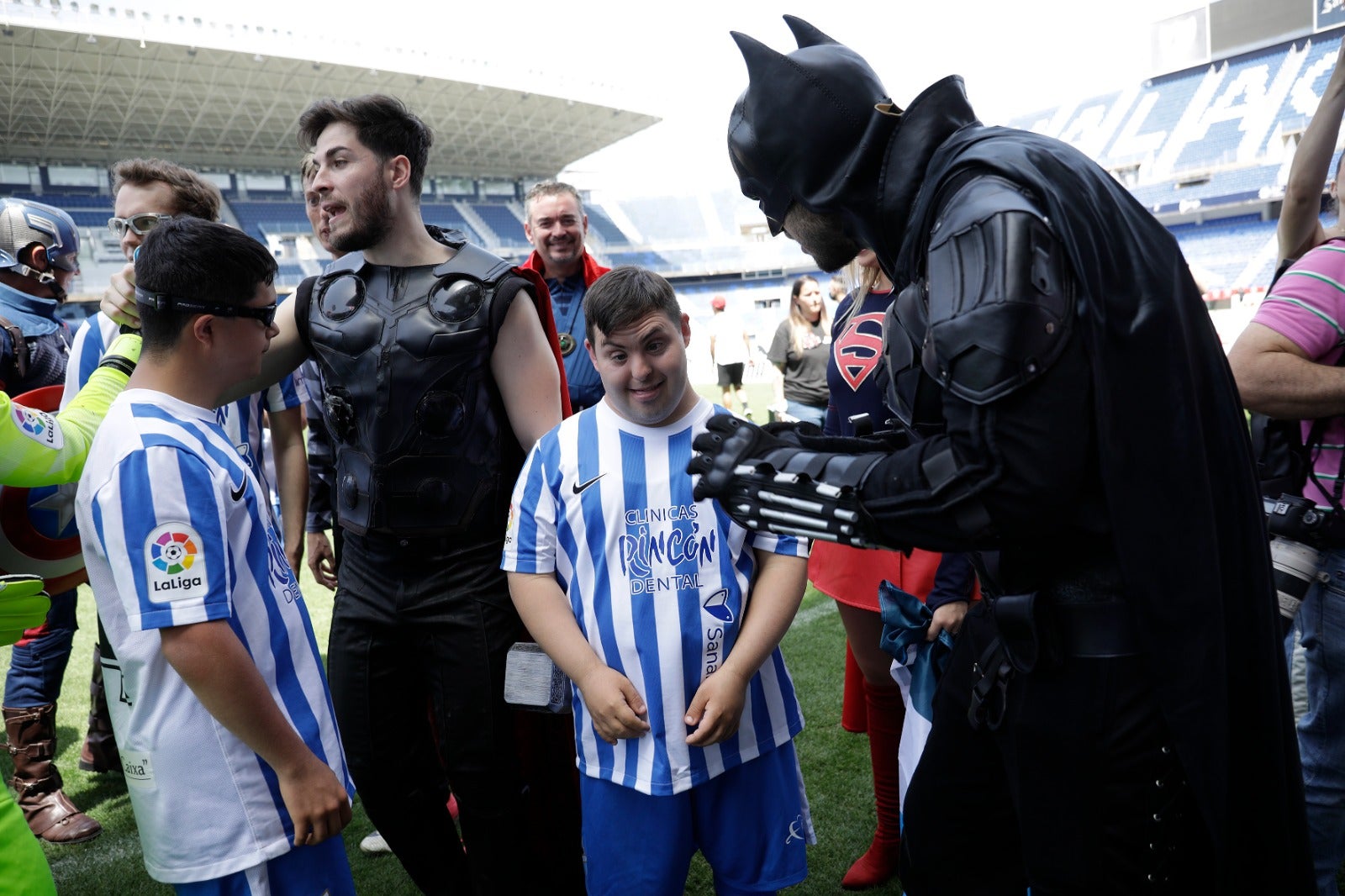 El acceso será gratuito al estadio malaguista durante los 27 partidos previstos este fin de semana 