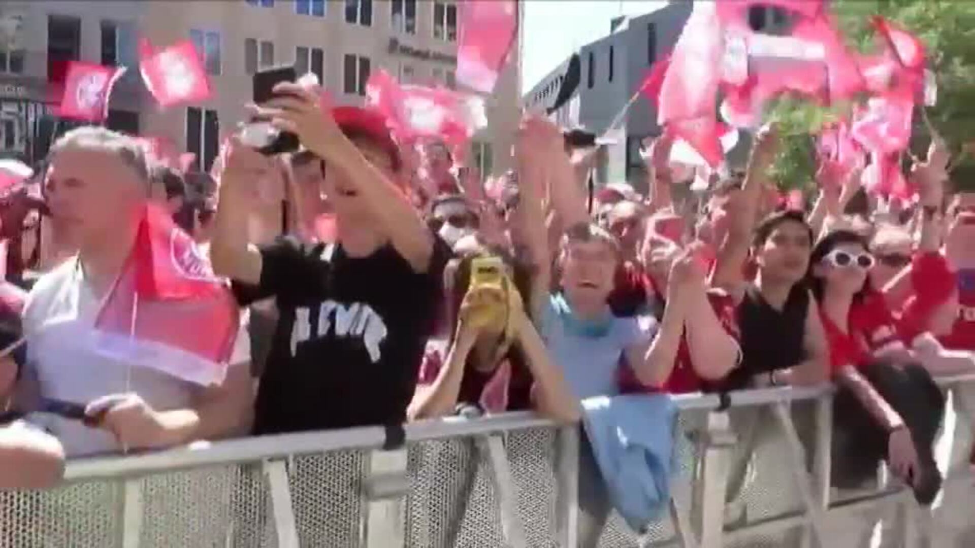 El Bayern celebra en casa su décima Bundesliga consecutiva