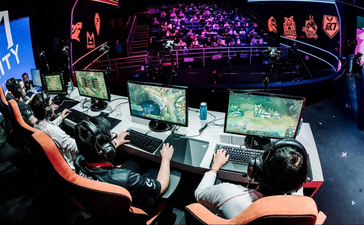 El Circuito Tormenta descarga en Málaga vuelve la principal liga amateur de LoL y Valorant Diario Sur foto