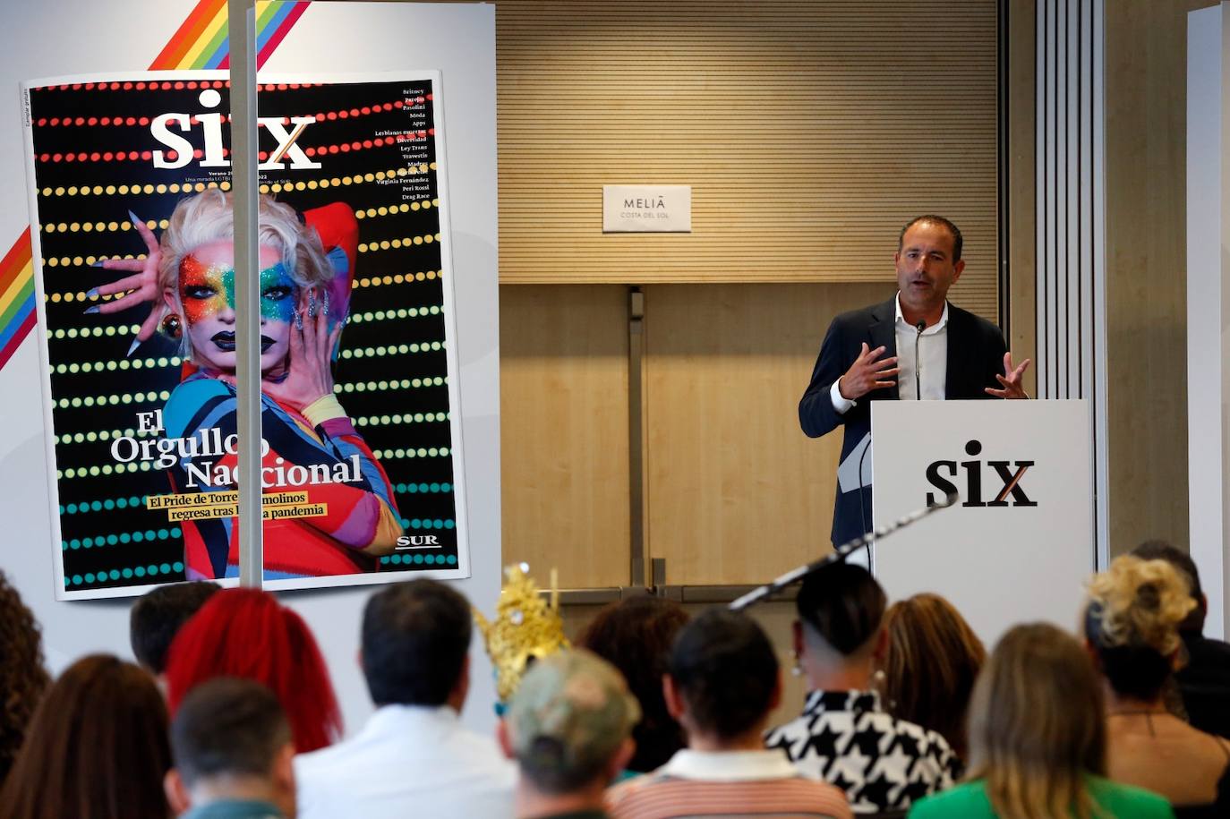 Fotos: SUR presenta la cuarta edición de SIX, la revista dedicada al colectivo LGTBI