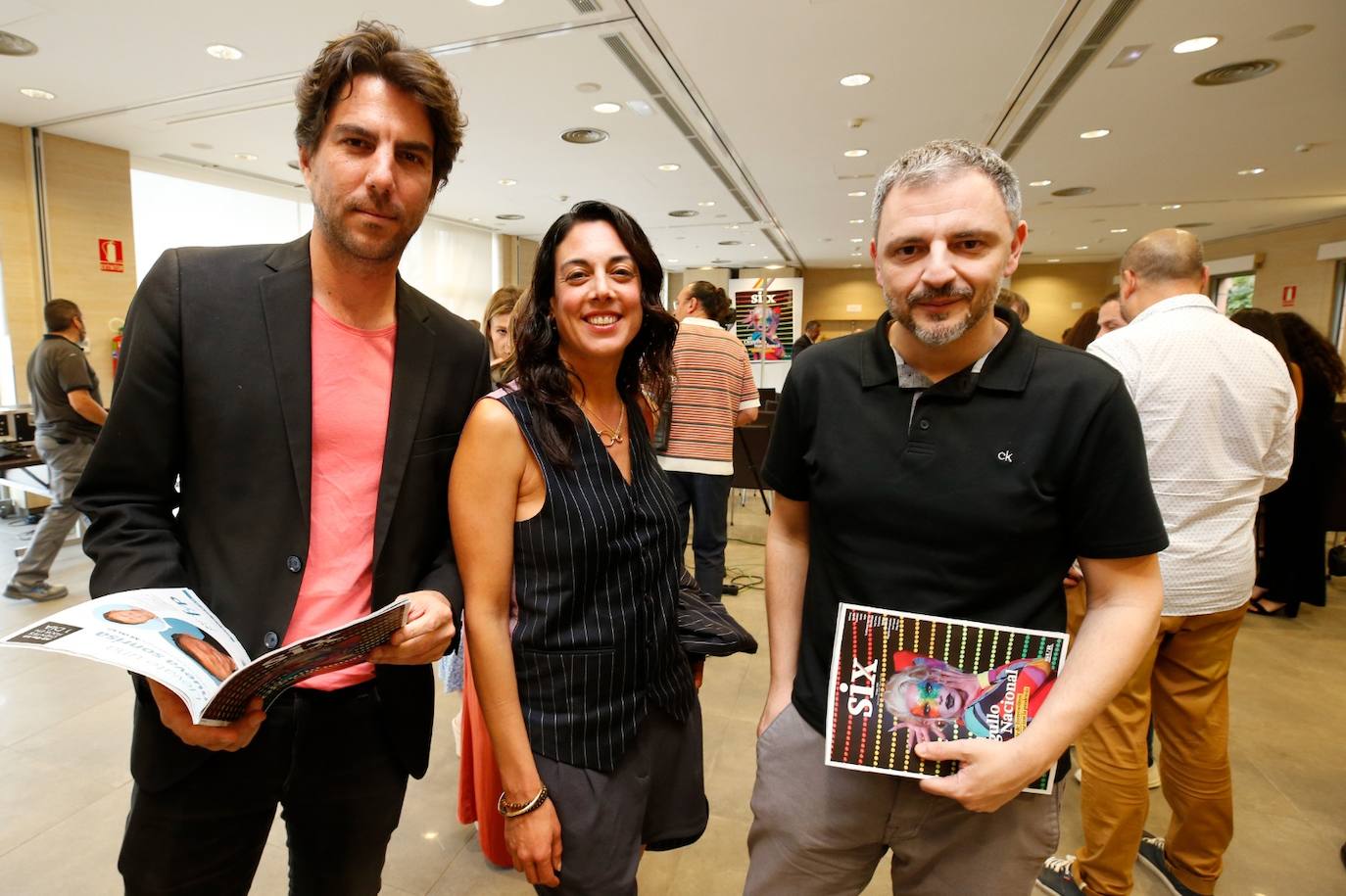 Fotos: SUR presenta la cuarta edición de SIX, la revista dedicada al colectivo LGTBI