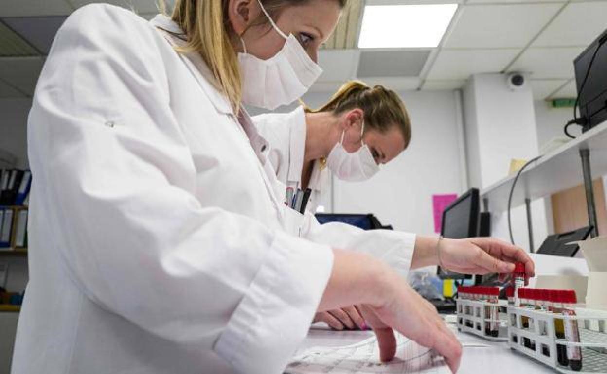 Vacuna covid: La OMS aprueba la vacuna china Convidecia: una sola dosis y para mayores de 18 años