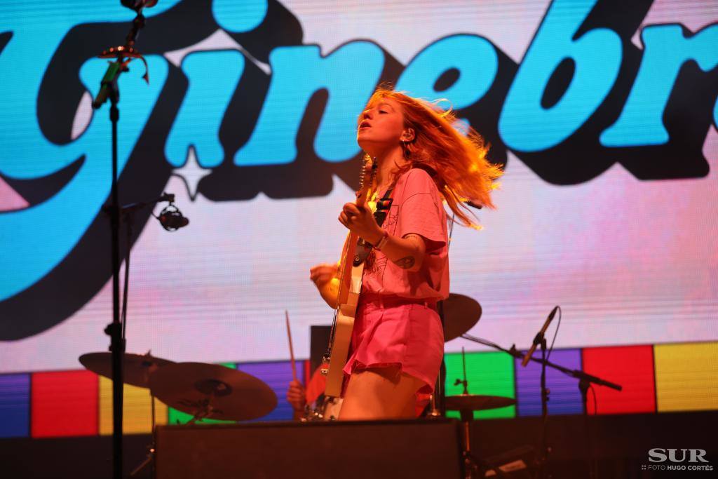 Ginebras y Nil Moliner, durante su actuación del sábado